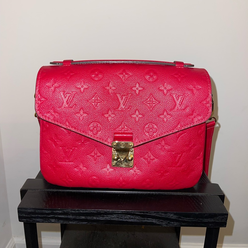 NEW LISTING! POCHETTE MÉTIS: Red Monogram Empreinte leather